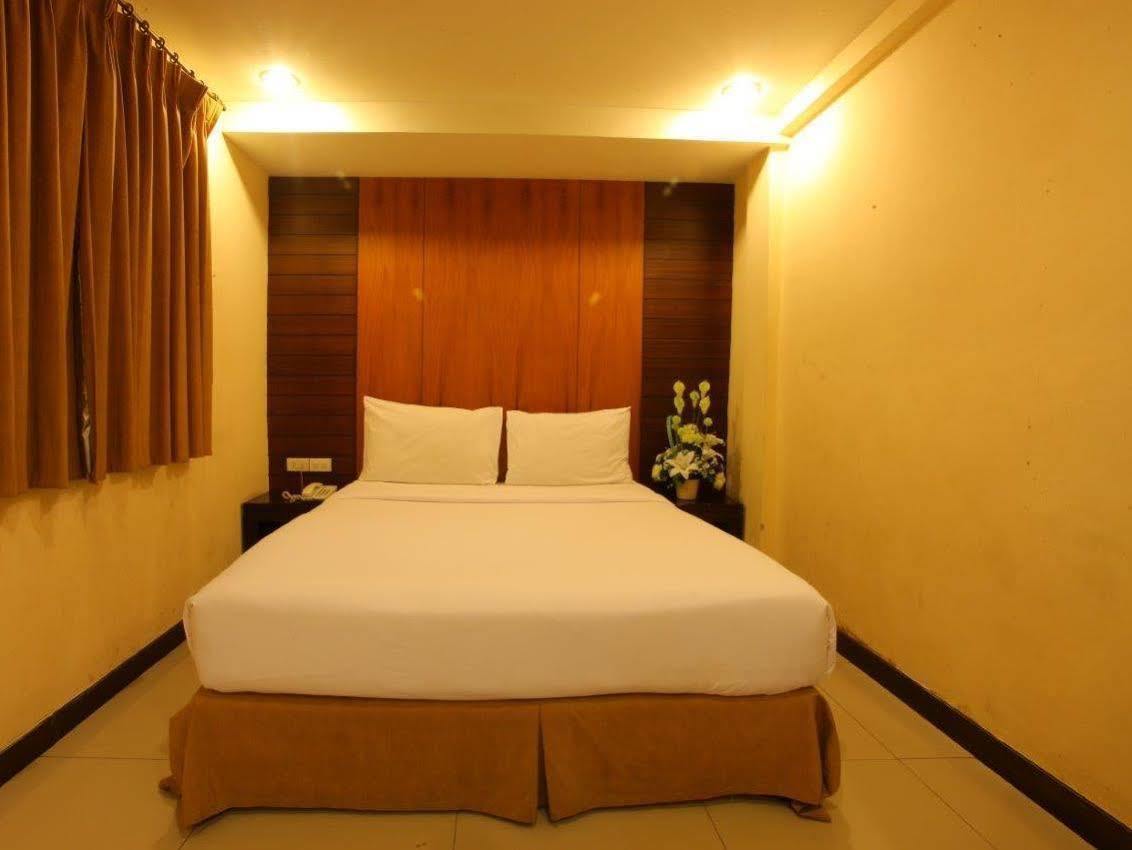 Hotel Tara Monte Bangkok Exteriér fotografie